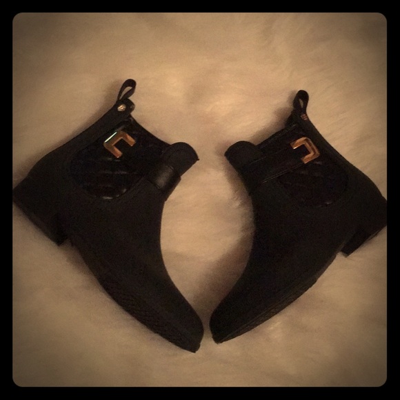 henry ferrera rain booties